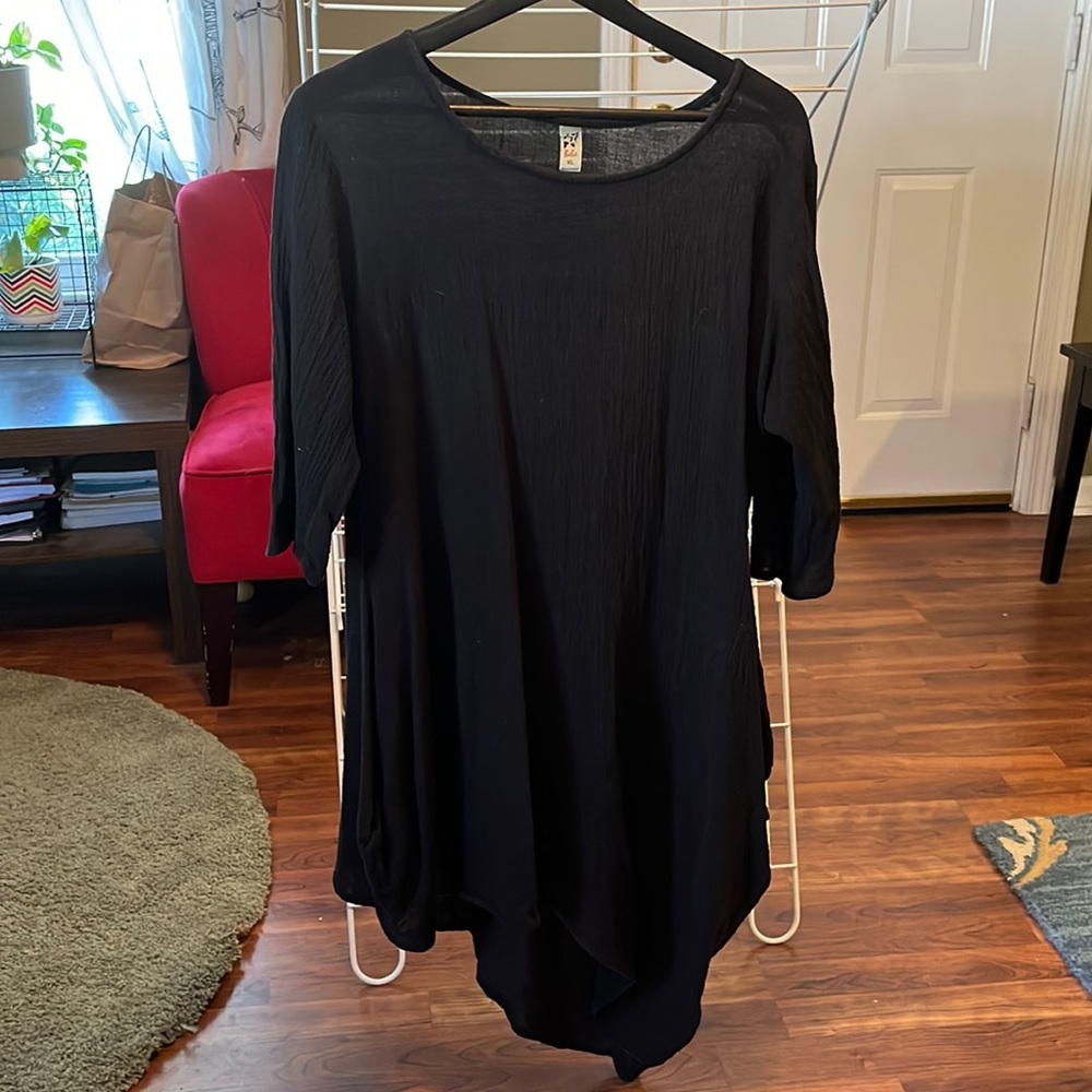 Black linen tunic — sz XL